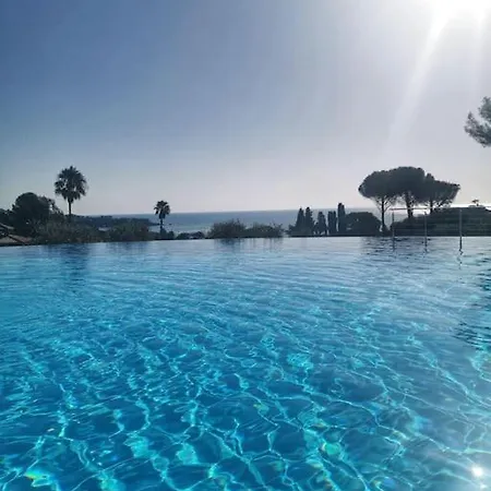 Cap Esterel Vue 5 Pers Premium Place Saint-Raphaël